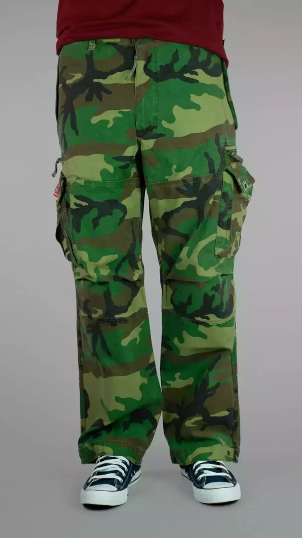 comfy-combat-cargo-pants-woodland-camo