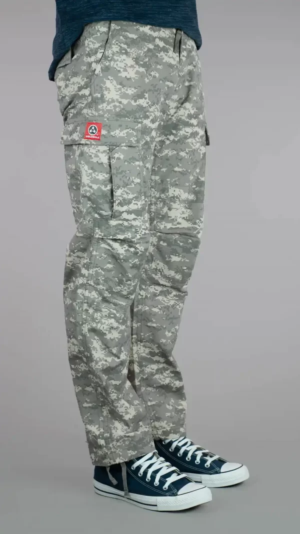 outdoor-lightweights-cargo-pants-digital-grey-camo-2
