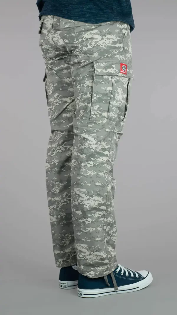 outdoor-lightweights-cargo-pants-digital-grey-camo-4