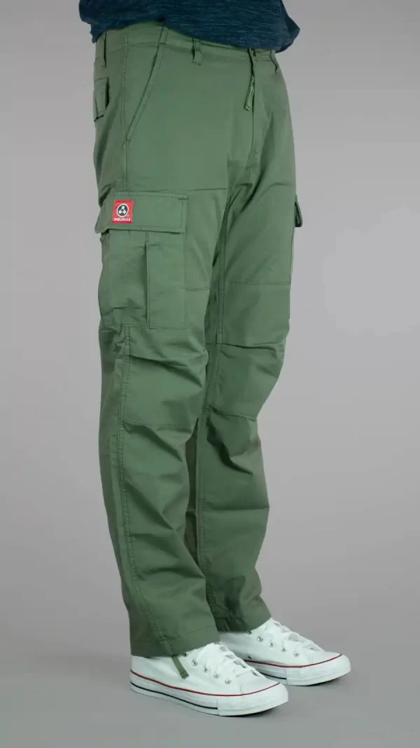 outdoor-lightweights-cargo-pants-green-2